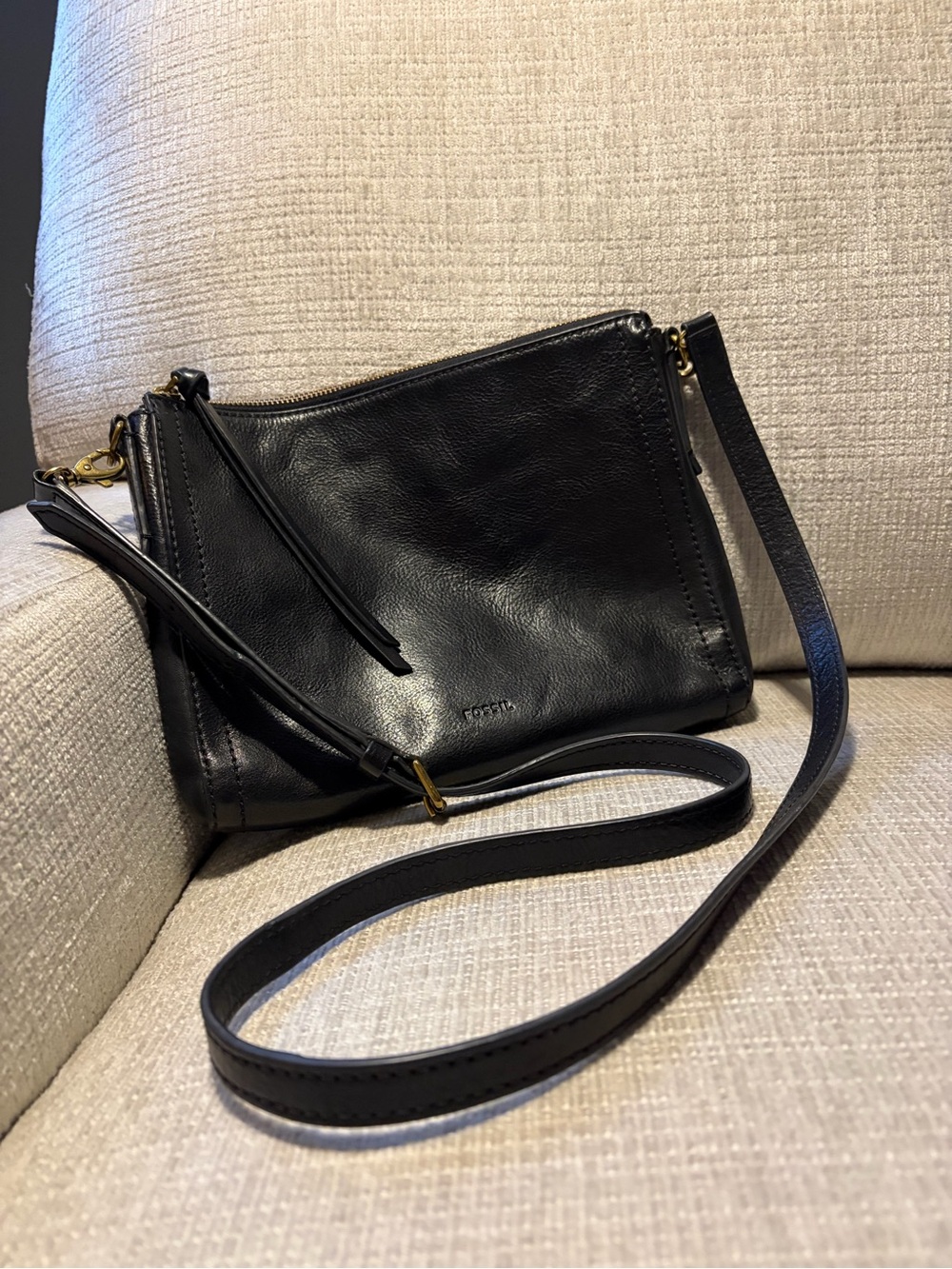 Authentic Fossil Black Leather Crossbody Bag | Brass Hardware